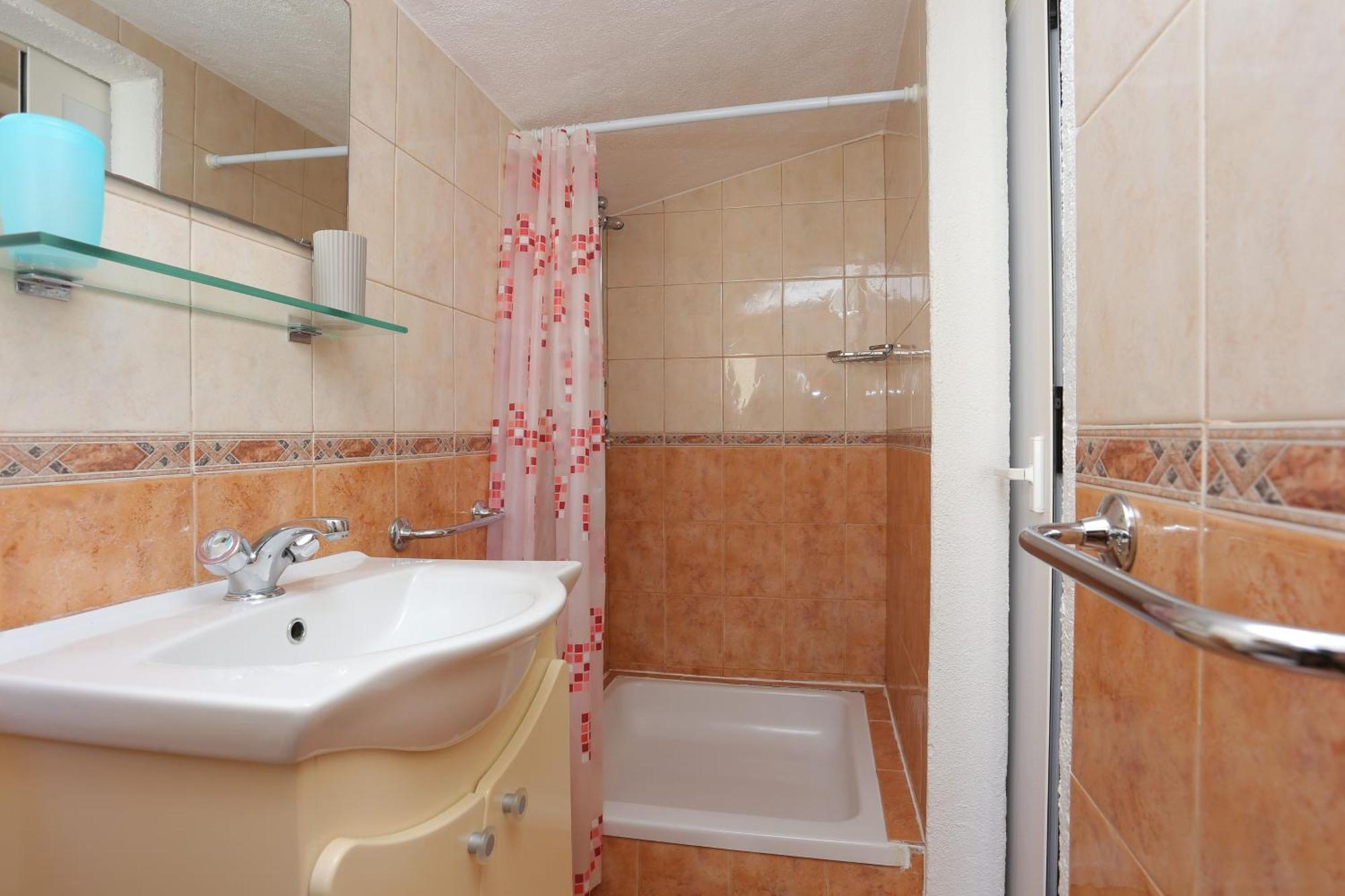 Apartments By The Sea Baska Voda, Makarska - 300 Екстер'єр фото